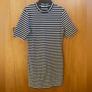 T by Alexander wang striped short sleeve dress - medium- blue/white
